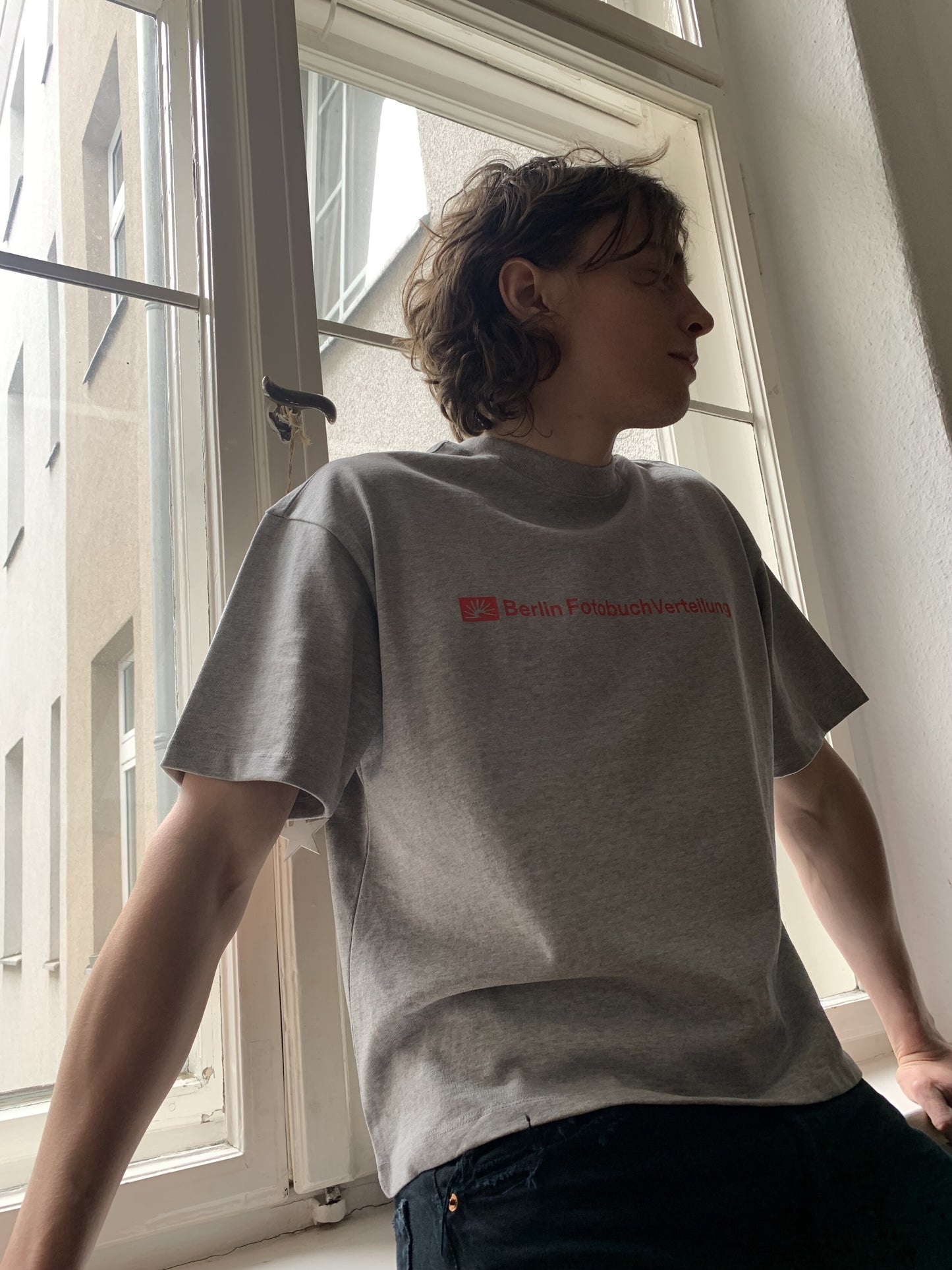 002 BFV Center Logo Tee (Gray)