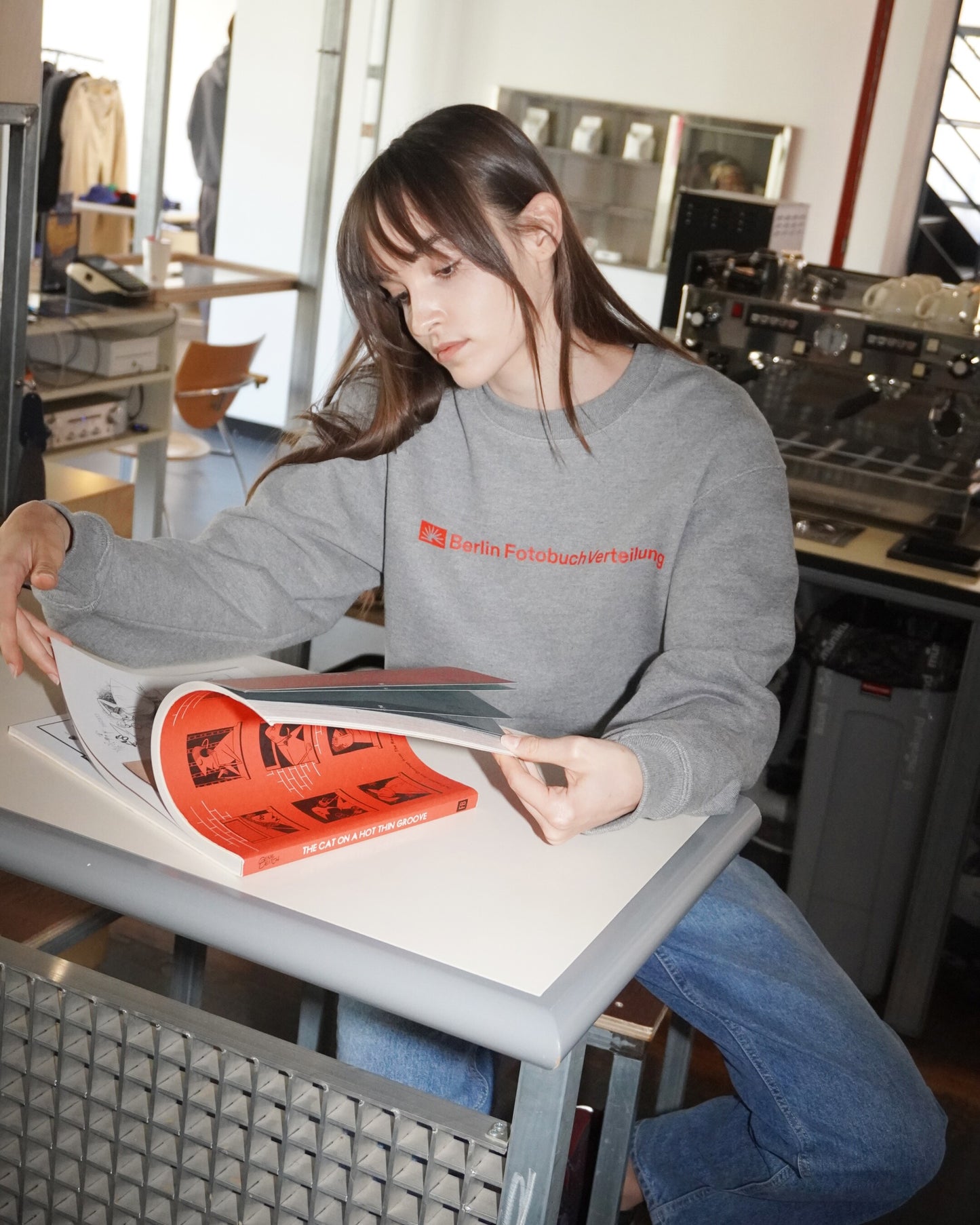 BFV Center Logo Sweatshirt (Dark gray)
