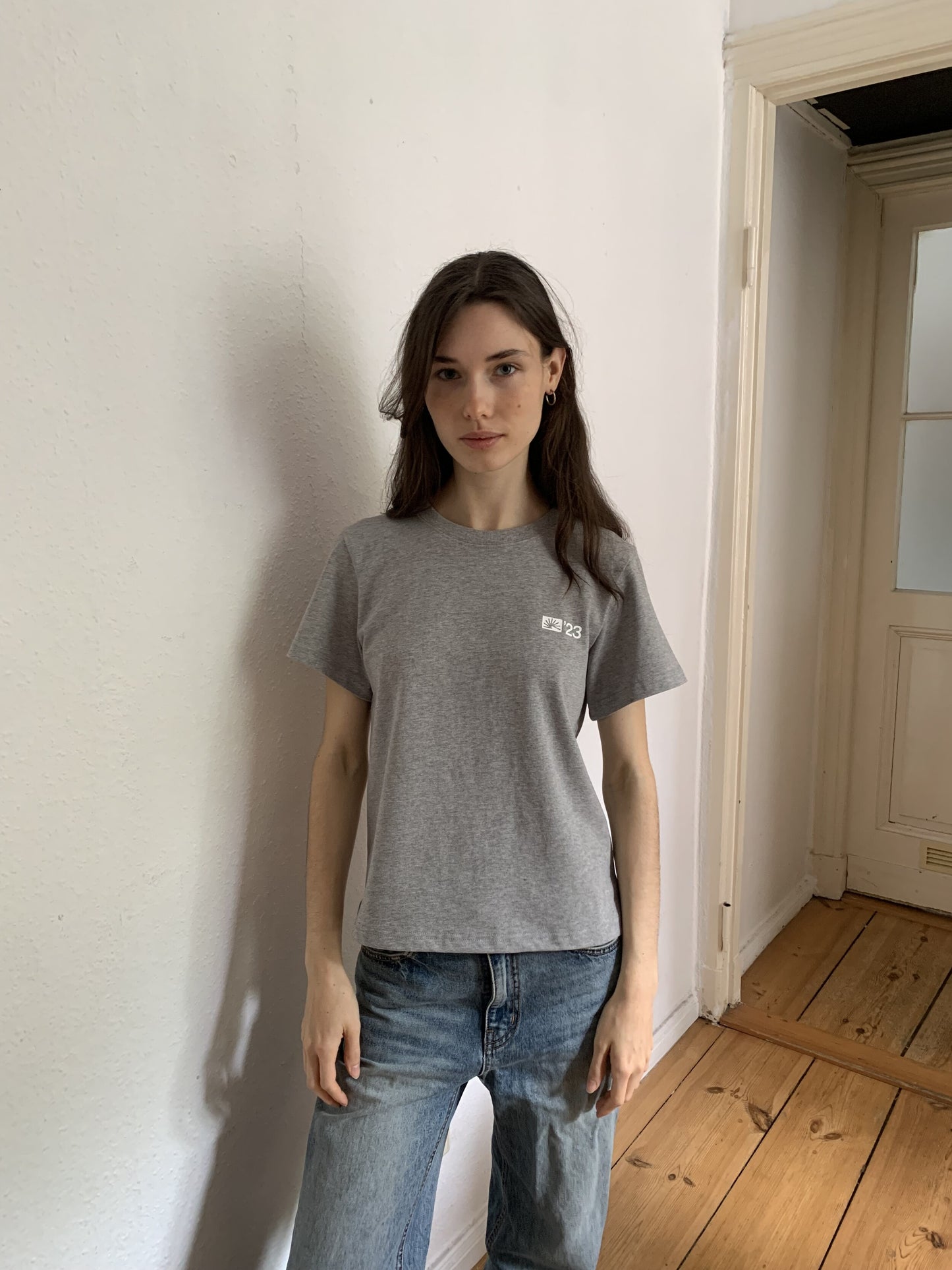 (W) 002 Overview Tee (Gray)