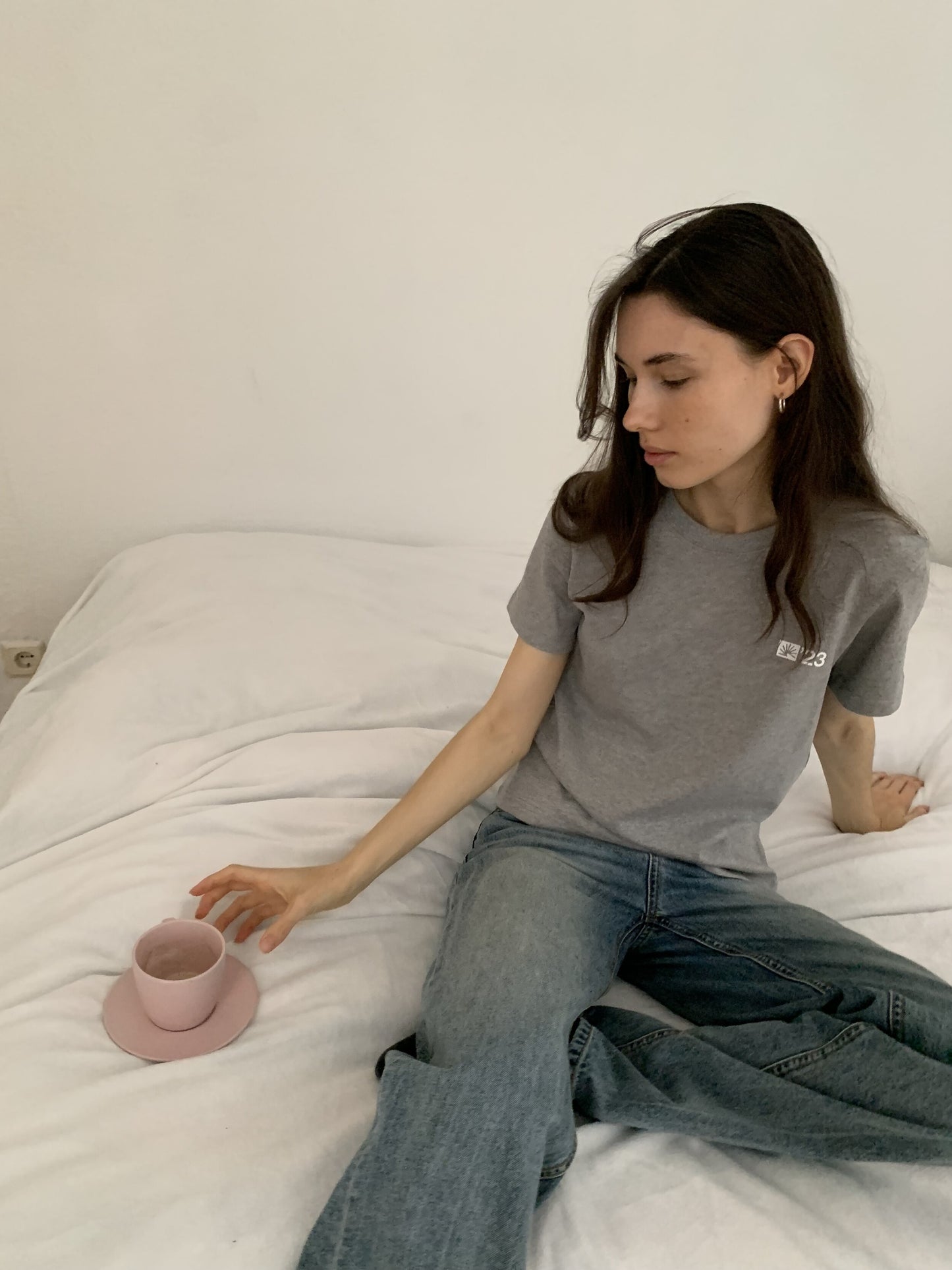 (W) 002 Overview Tee (Gray)