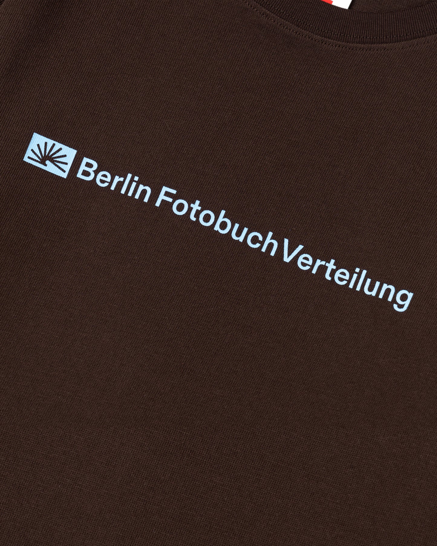 (W) 002 BFV Center Logo Tee (Brown)