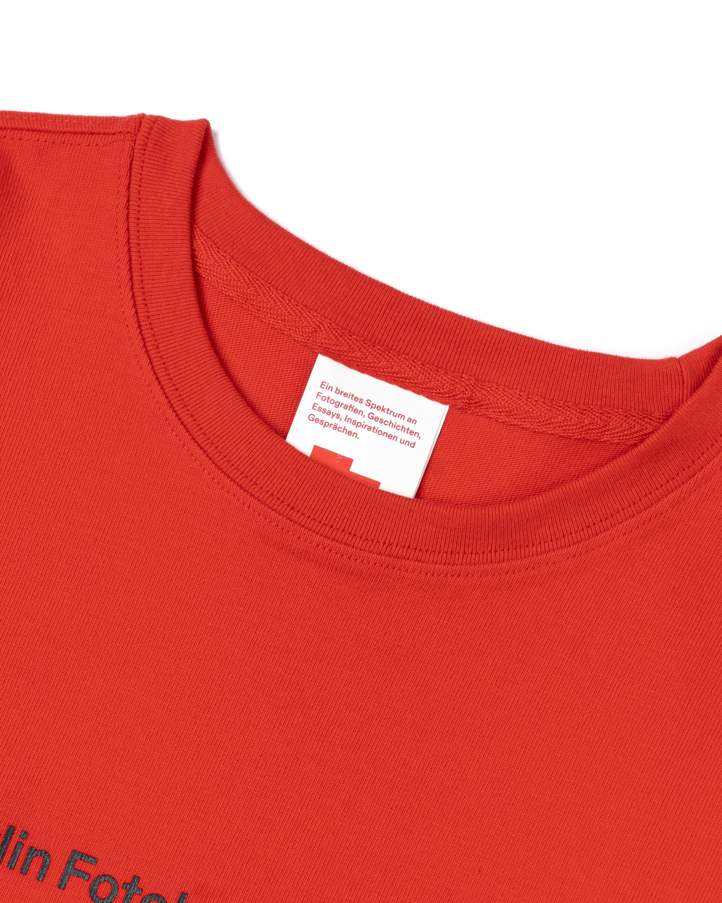 (W) 002 BFV Center Logo Tee (Red)