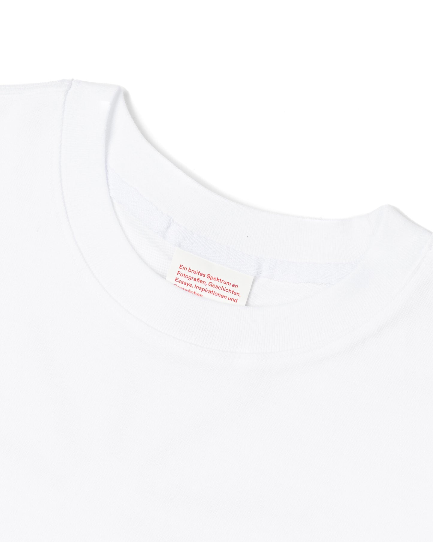 (W) 002 BFV Center Logo Tee (White)