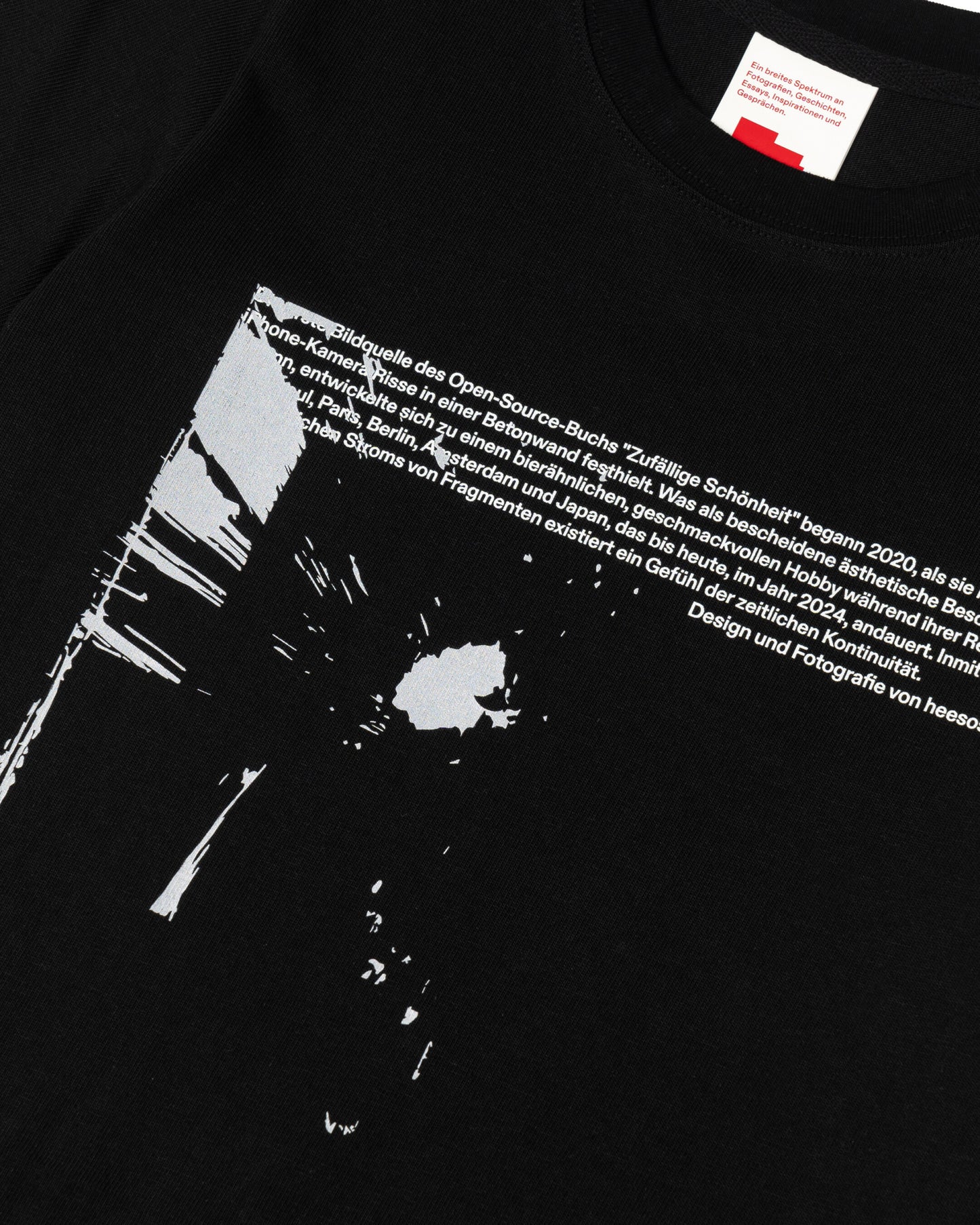 (W) Accidental Beauty Tee (Black)