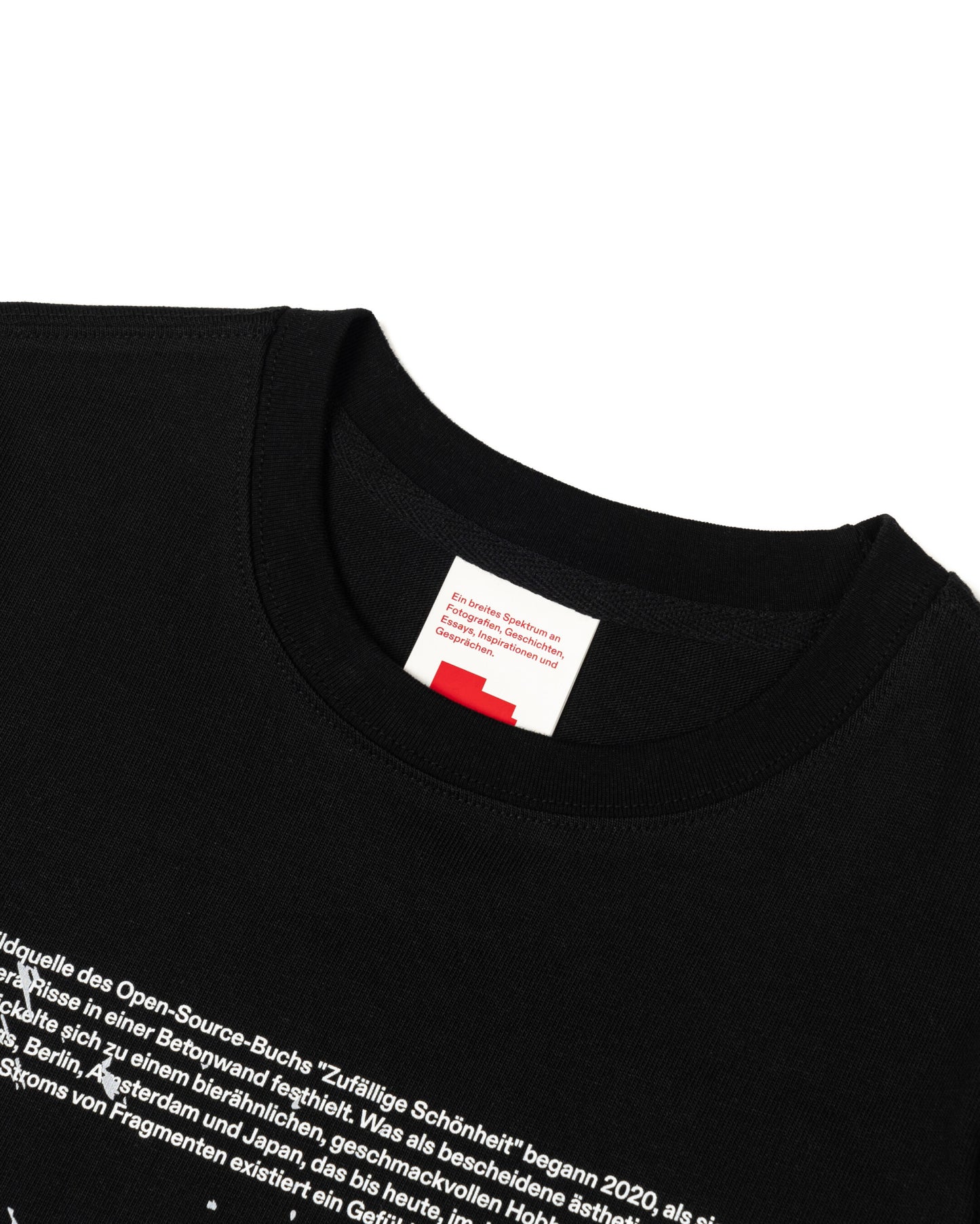 (W) Accidental Beauty Tee (Black)
