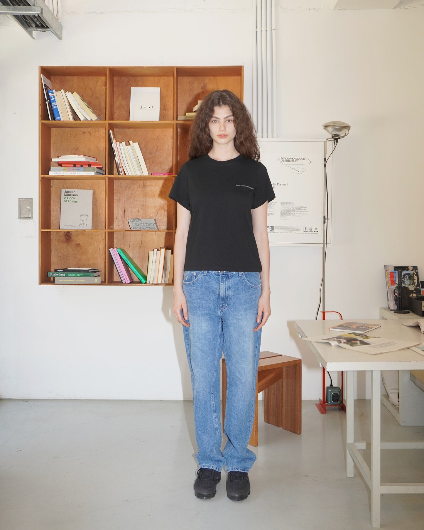 (W) BFV Small Logo Tee (Black)