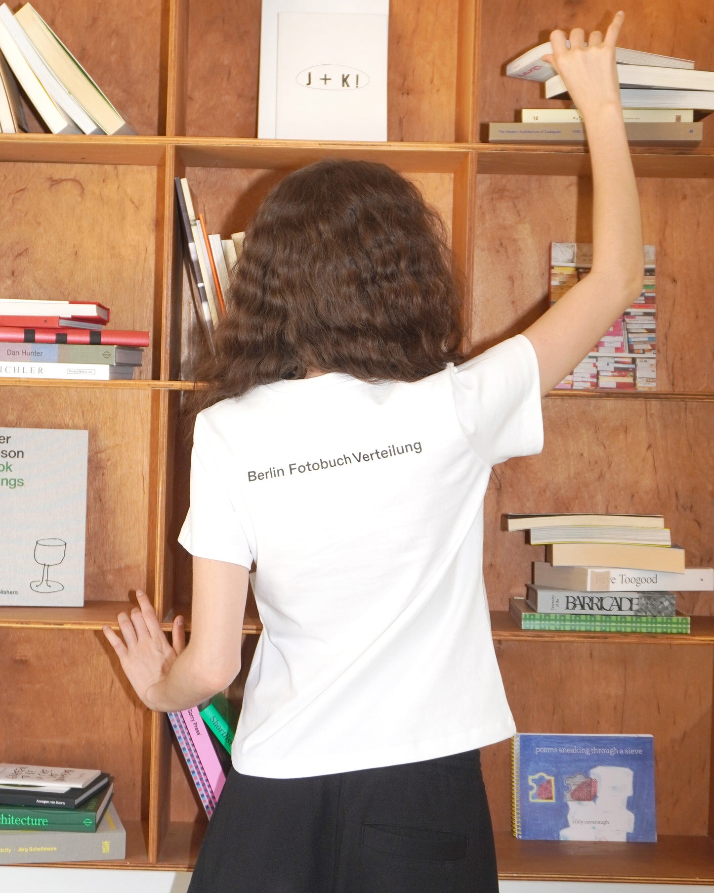 (W) BFV Symbol Logo Tee (White)