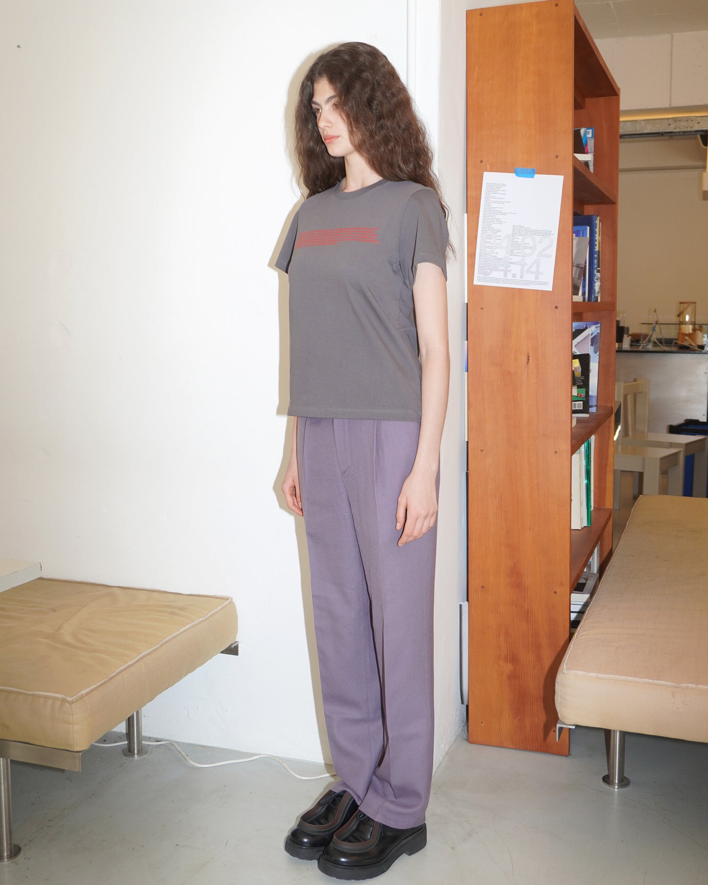 (W) Overview Tee (Charcoal gray)