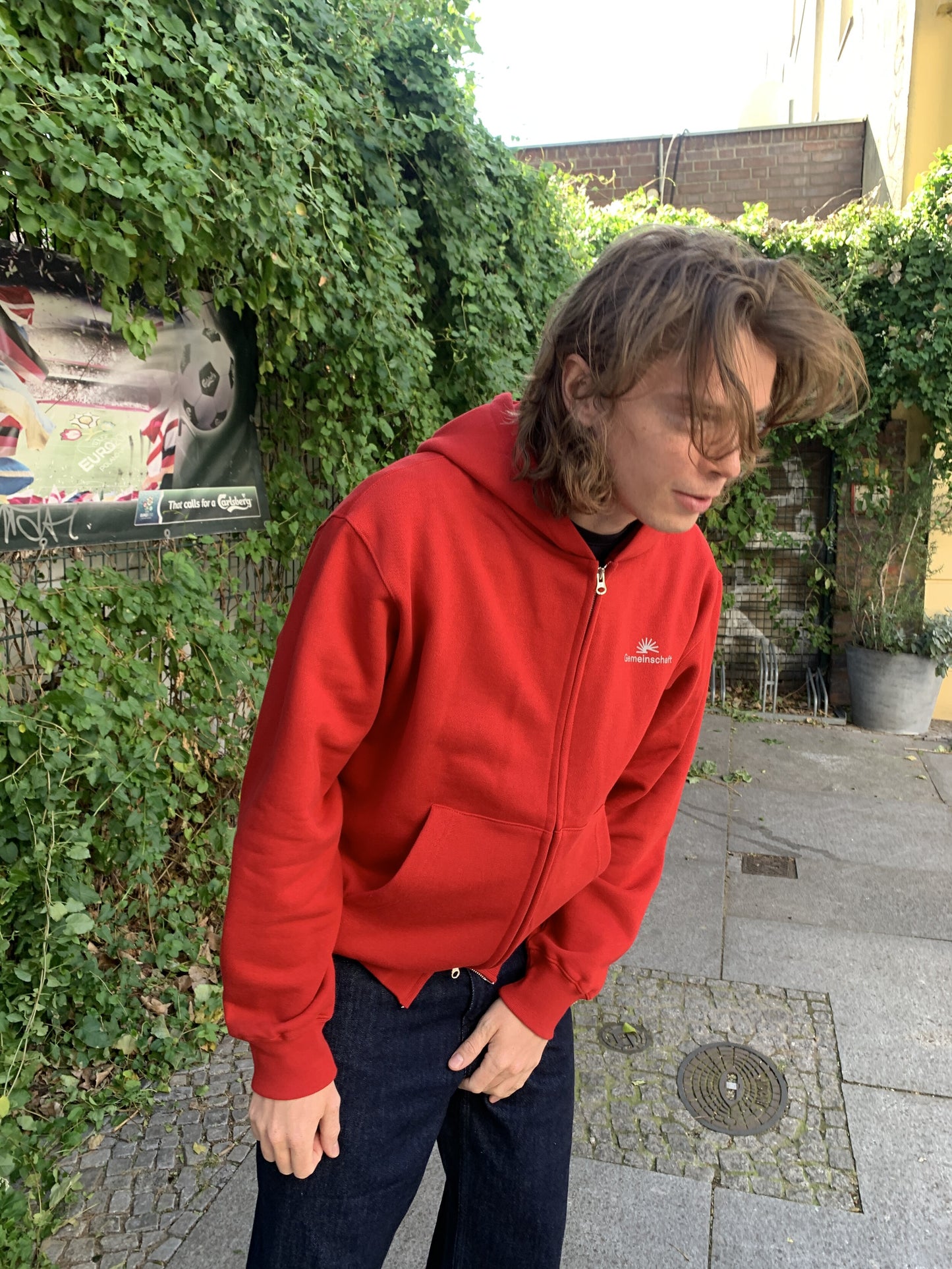 002 Gemeinschaft Zip Hoodie (Red)