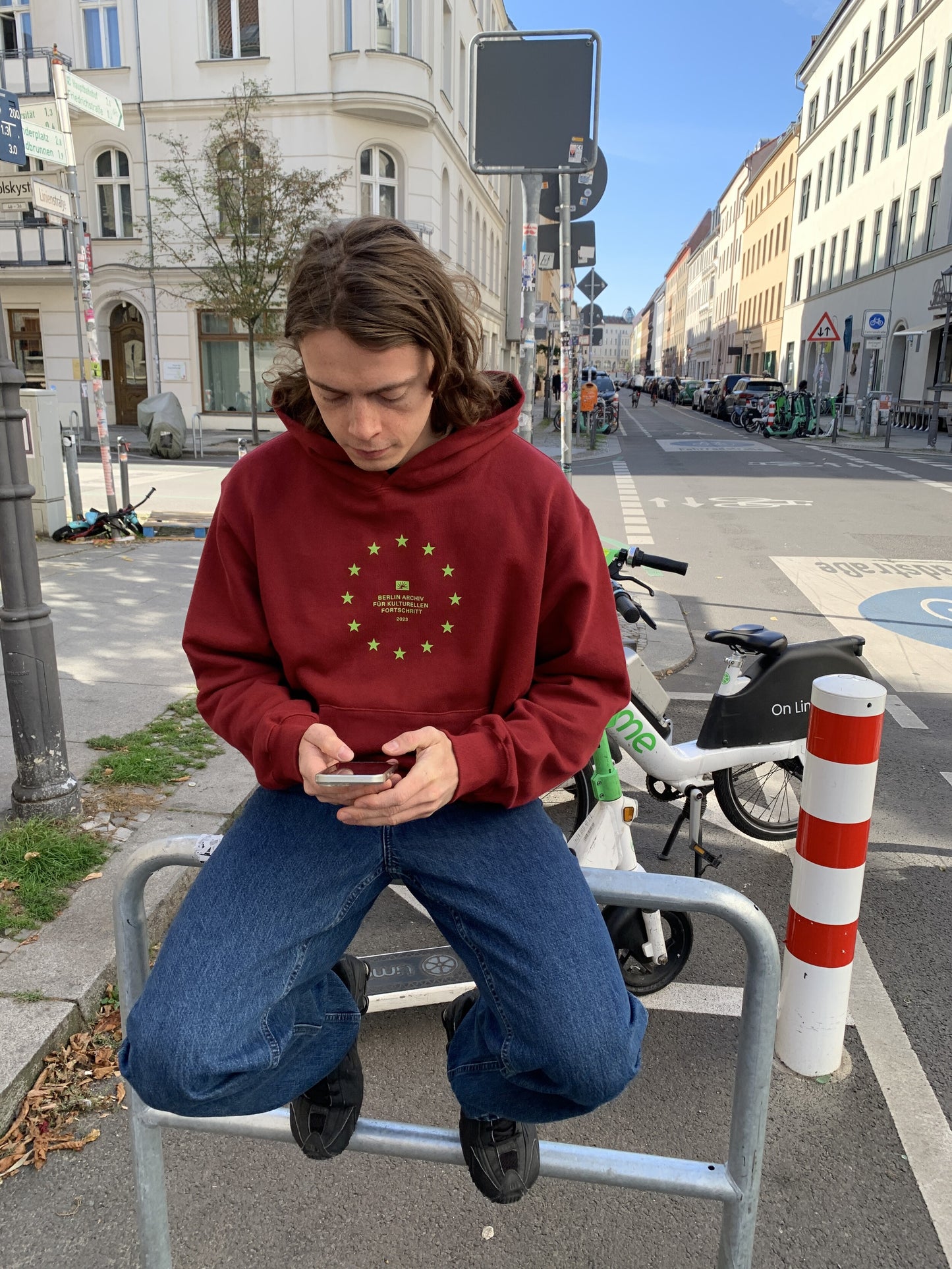 Archiv Symbol 001 Hoodie (Burgundy)