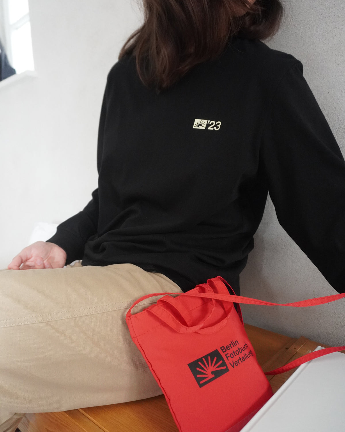 002 Overview Long Sleeve Tee (Black)